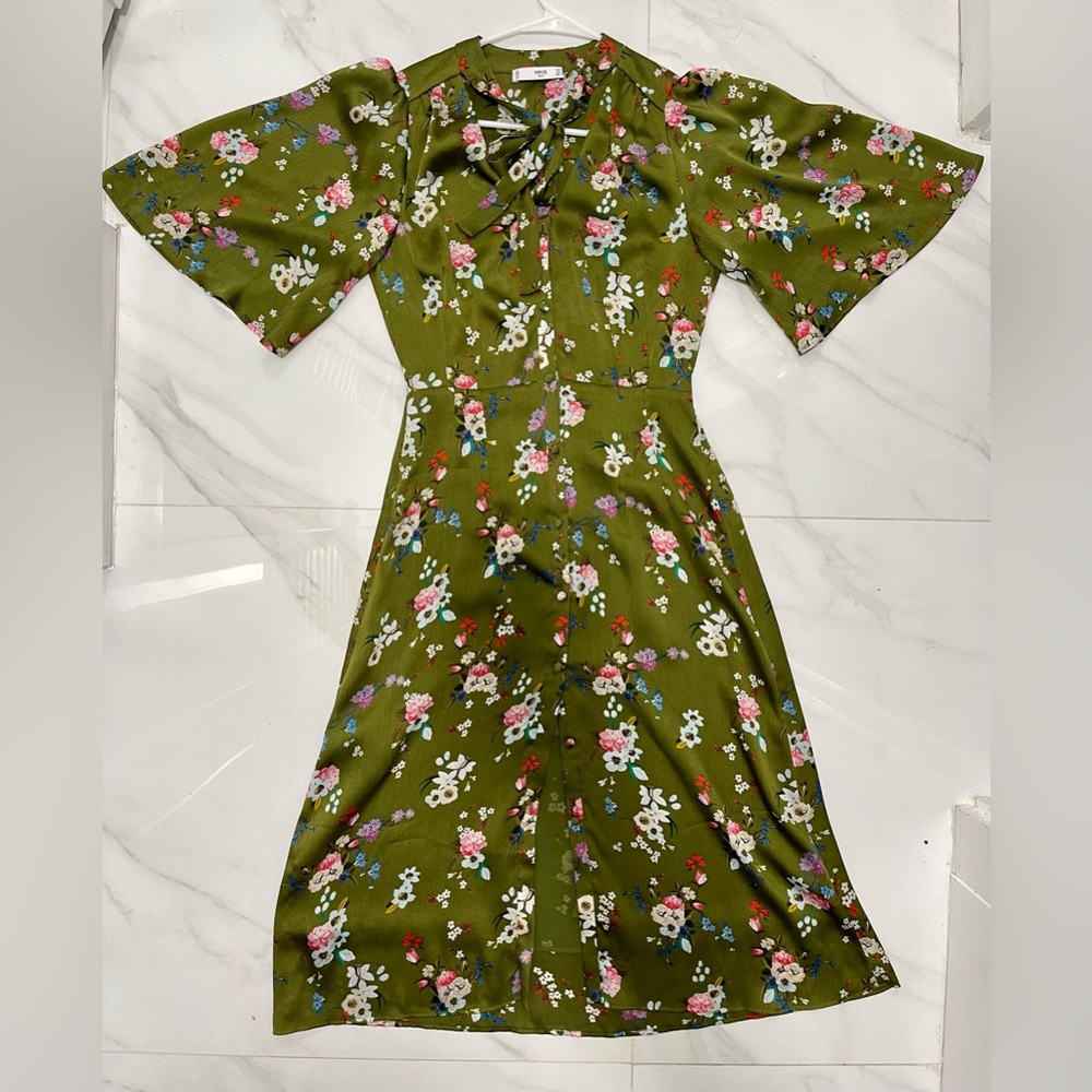 Brand new MNG dress